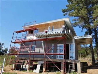 اپارٹمنٹ کٹ کے ساتھ دھاتی گیراج